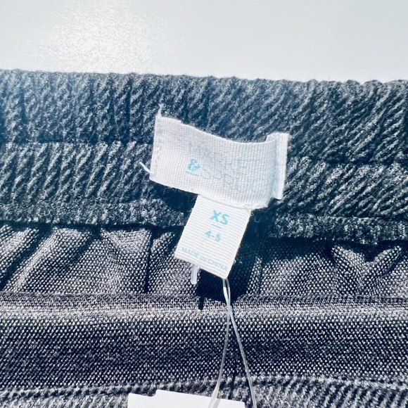 NWT Grey knit twill wrap skirt Size XS (4-5) - Picture 4 of 5